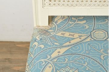 中古　フランス高級輸入家具　爽やかな色合いが美しいラタンバックチェア4脚セット(ダイニングチェア、椅子)(1脚定価 約12万円)(R-052719)