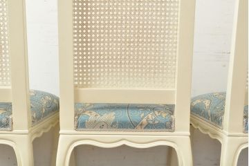 中古　フランス高級輸入家具　爽やかな色合いが美しいラタンバックチェア4脚セット(ダイニングチェア、椅子)(1脚定価 約12万円)(R-052719)