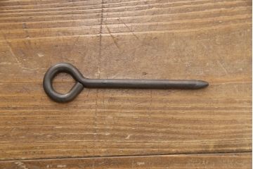 和製アンティーク　李朝デザイン　多様なデザインの金具が見ていて飽きないバンダチ(バンダジ)(箪笥、たんす、収納箱、長持)(R-052720)