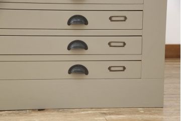 中古　特注品　両面引き出し　珍しいデザインとサイズ感が魅力的な特大作業台(引き出し、店舗什器)(R-052726)