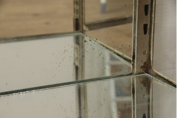 フランスアンティーク　インダストリアル　メタルフレームが無骨でかっこいいガラスケース(ショーケース、収納棚、飾り棚、キャビネット)(R-052731)