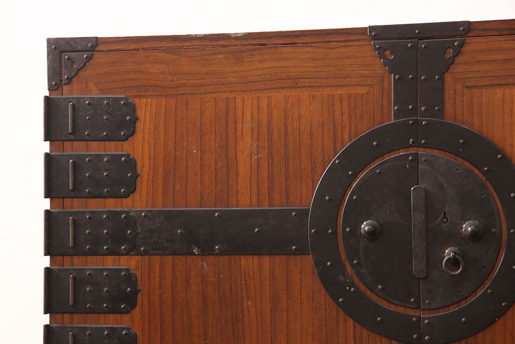 和製アンティーク　美品　上手物　総桐材　漆がきれいな観音開き時代箪笥(収納箪笥、桐箪笥、桐たんす、重ねタンス、引き出し)(R-052749)