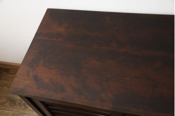 中古　松本民芸家具　直線的なデザインがモダンなA型サイドボード(定価約35万円)(ローボード、収納棚、戸棚)(R-052753)