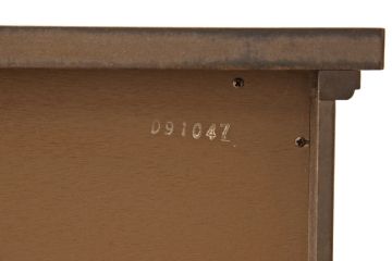 中古　美品　DREXEL HERITAGE(ドレクセルヘリテイジ)　FRANCESCA(フランチェスカ)シリーズ　上品な佇まいのテレビボード(テレビ台、ローボード、収納棚)(定価約98万円)(R-052754)