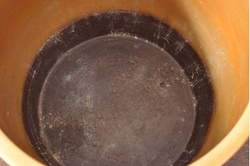 明治〜大正　色の綺麗な三足真鍮火鉢(唐金、手あぶり、火箸付)(R-052759)