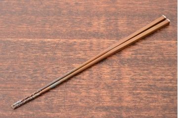 明治〜大正　色の綺麗な三足真鍮火鉢(唐金、手あぶり、火箸付)(R-052759)
