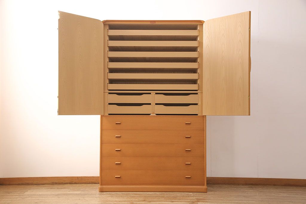 中古　超美品　松創(MATSUSO)　洗練された佇まいが目を引く重ねタンス(定価約240万円)(引き出し、和箪笥、整理タンス)(R-052761)