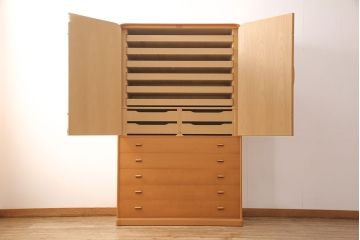 中古　超美品　松創(MATSUSO)　洗練された佇まいが目を引く重ねタンス(定価約240万円)(引き出し、和箪笥、整理タンス)(R-052761)