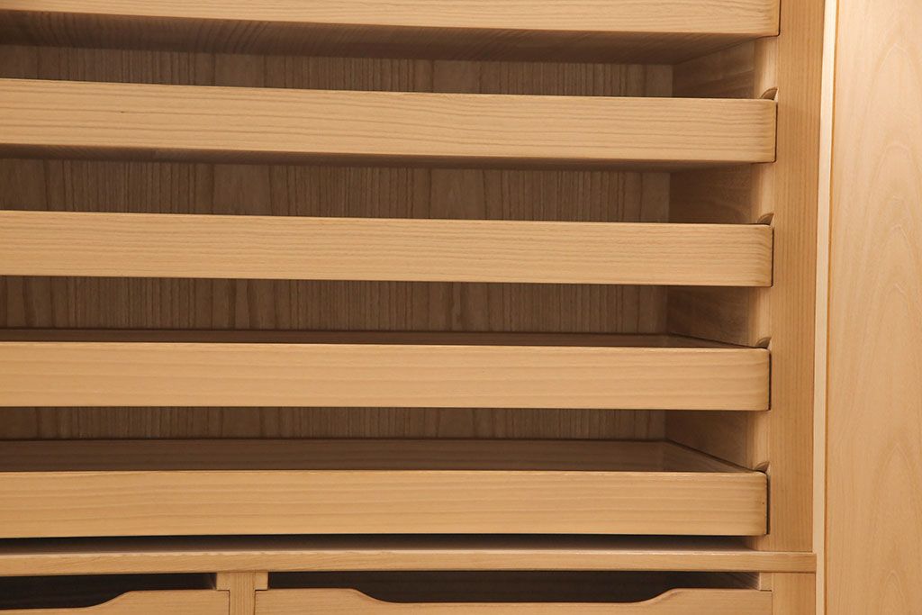 中古　超美品　松創(MATSUSO)　洗練された佇まいが目を引く重ねタンス(定価約240万円)(引き出し、和箪笥、整理タンス)(R-052761)