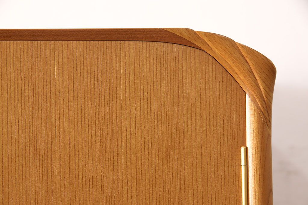 中古　超美品　松創(MATSUSO)　洗練された佇まいが目を引く重ねタンス(定価約240万円)(引き出し、和箪笥、整理タンス)(R-052761)