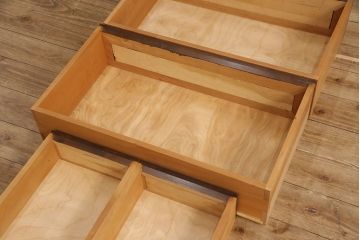 中古　松本民芸家具　スタイリッシュなデザインが美しいライティングビューロー(机、在宅ワーク、在宅用ワークデスク、引き出し、チェスト)(R-052771)