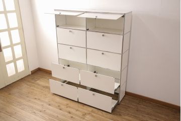 中古　USMハラー(USM Haller)　美しくシンプルなデザインが目を引く鉄製収納棚(定価約80万円)(戸棚、キャビネット)(R-052773)