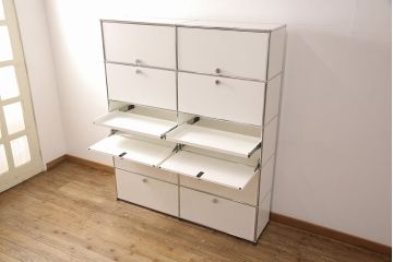 中古　USMハラー(USM Haller)　美しくシンプルなデザインが目を引く鉄製収納棚(定価約80万円)(戸棚、キャビネット)(R-052773)