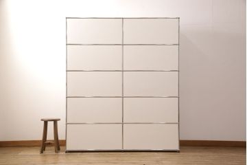中古　USMハラー(USM Haller)　美しくシンプルなデザインが目を引く鉄製収納棚(定価約80万円)(戸棚、キャビネット)(R-052773)