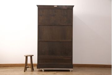 中古　レア!　松本民芸家具　重厚感ある佇まいが目を引くC型洋服タンス(ワードローブ、衣装箪笥)(定価約65万円)(R-052778)