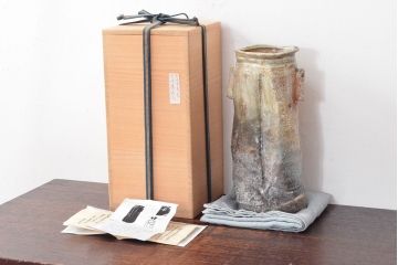 杉本貞光　信楽花入　共箱(在銘、作家物、花瓶)(R-052786)