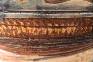 人間国宝　金城次郎　壷屋焼　海老魚文壷　30.5cm(共箱、花入、花器)(R-052788)