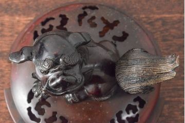 明治期　金鐘堂　紫銅鼎形　香炉(三足、唐獅子)(R-052794)