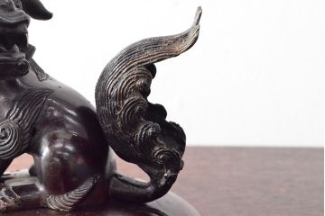 明治期　金鐘堂　紫銅鼎形　香炉(三足、唐獅子)(R-052794)