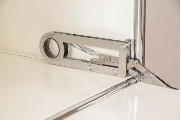 中古　USMハラー(USM Haller)　美しくシンプルなデザインが目を引く鉄製収納棚(定価約80万円)(戸棚、キャビネット)(R-052795)