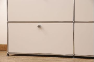 中古　USMハラー(USM Haller)　美しくシンプルなデザインが目を引く鉄製収納棚(定価約80万円)(戸棚、キャビネット)(R-052795)