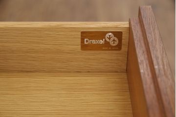 中古　DREXEL HERITAGE(ドレクセルヘリテイジ)　Triune(トライユン)　レザートップが格好いいマホガニー材製のデスク(両袖机、在宅ワーク、在宅用ワークデスク)(定価約75万円)(R-052796)