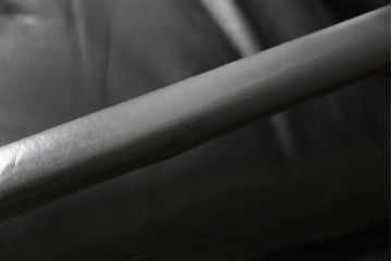 デンマークビンテージ　希少!!　モビリア(mobilia)　BO-EX社製　メンズライクの空間づくりに活躍する本革ラウンジソファ(一人掛け、1人掛けソファ、ヴィンテージ、応接セット、北欧)(R-052799)