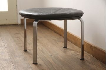 デンマークビンテージ　希少!!　モビリア(mobilia)　BO-EX社製　メンズライクの空間づくりに活躍する本革スツール(一人掛け、1人掛け、椅子、ヴィンテージ、応接セット、北欧)(R-052801)