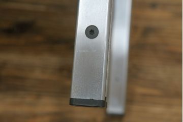 ドイツビンテージ　mobilia(モビリア)社取り扱い　キルインターナショナル(Kill International)　ホルスト・ブリューニング (Horst Bruning)デザイン　本革スツール(一人掛けソファ、1人掛け、椅子、ヴィンテージ)(R-052802)