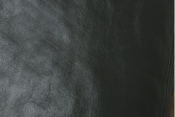 ドイツビンテージ　mobilia(モビリア)社取り扱い　キルインターナショナル(Kill International)　ホルスト・ブリューニング (Horst Bruning)デザイン　本革スツール(一人掛けソファ、1人掛け、椅子、ヴィンテージ)(R-052803)