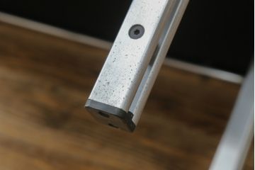 ドイツビンテージ　mobilia(モビリア)社取り扱い　キルインターナショナル(Kill International)　ホルスト・ブリューニング (Horst Bruning)デザイン　本革スツール(一人掛けソファ、1人掛け、椅子、ヴィンテージ)(R-052803)