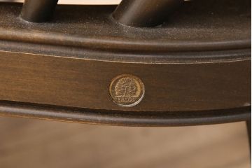中古　極美品　ERCOL(アーコール)　カントリーやナチュラルスタイルに取り入れたい1人掛けソファ(一人掛けソファ、アームチェア)(R-052806)