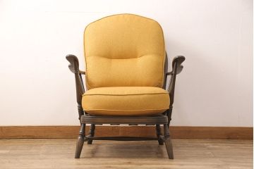 中古　極美品　ERCOL(アーコール)　カントリーやナチュラルスタイルに取り入れたい1人掛けソファ(一人掛けソファ、アームチェア)(R-052806)