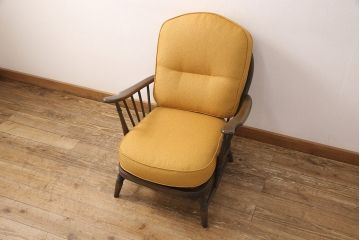 中古　極美品　ERCOL(アーコール)　カントリーやナチュラルスタイルに取り入れたい1人掛けソファ(一人掛けソファ、アームチェア)(R-052806)