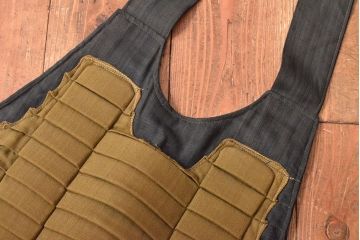 戦前　東亜工業研究所　安藤式戦闘用鋼鉄胴着(旧日本軍軍服)(R-052807)