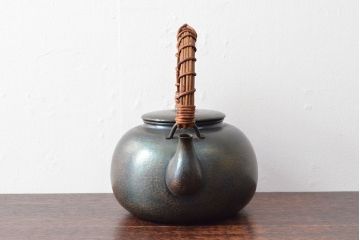 玉川堂　草蔓　銅製湯沸(共箱、草づる、鎚起、銀摘?)(R-052814)