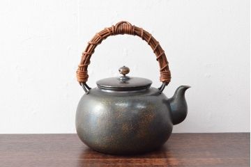 玉川堂　草蔓　銅製湯沸(共箱、草づる、鎚起、銀摘?)(R-052814)