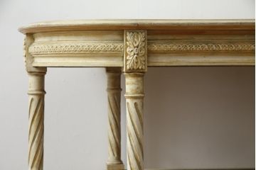 フランスアンティーク　高級品　ブロカント　凝ったつくりや彫刻が素晴らしい味わいを醸し出すサイドテーブル(オケージョナルテーブル、コンソールテーブル)(R-052832)