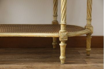 フランスアンティーク　高級品　ブロカント　凝ったつくりや彫刻が素晴らしい味わいを醸し出すサイドテーブル(オケージョナルテーブル、コンソールテーブル)(R-052832)