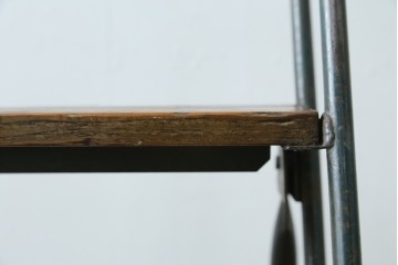 フランスアンティーク　店舗のディスプレイとしてもおすすめな脚立　(R-052839)