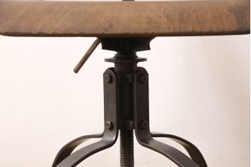 フランスアンティーク　インダストリアルなデザインがかっこいい回転チェア(工業系椅子、板座チェア、イス)(R-052841)