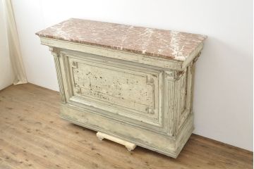 フランスアンティーク　大理石天板　歴史を感じさせるデザインと雰囲気が味わい深いシャビーなカウンターテーブル(コンソールテーブル、引き出し、作業台)(R-052844)