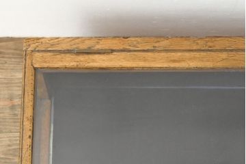 フランスアンティーク　激レアデザイン!　木枠が味わい深く、レトロな雰囲気を醸し出すRガラス卓上ショーケース(ガラスケース、陳列棚、店舗什器)(R-052845)