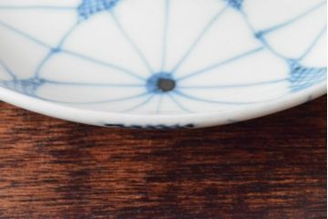 江戸期　古伊万里　菊花尽し　染付五寸五分皿3枚セット(和食器、小皿)(R-052854)