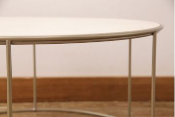 中古　超美品　arflex(アルフレックス)　CLIPS(クリップス)　デクトン天板　モダンな空間を演出するコーヒーテーブル(定価約26万円)(ローテーブル、センターテーブル)(R-052872)