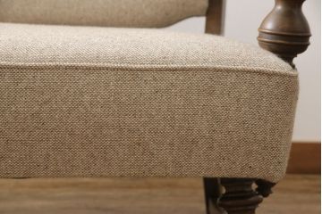 中古　美品　永田良介商店　落ち着いたカラーが和やかな空間を演出する455型アームソファ(3人掛け)(定価約56万円)(R-052876)