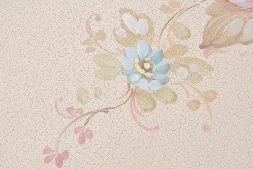 ヨーロッパビンテージ　イタリア輸入家具　ロココ調　見事な彫刻と天板の花の絵が優雅なダイニングテーブル　(R-052878)