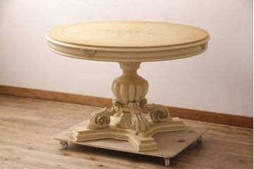 ヨーロッパビンテージ　イタリア輸入家具　ロココ調　見事な彫刻と天板の花の絵が優雅なダイニングテーブル(ラウンドテーブル、ヴィンテージ)(R-052878)