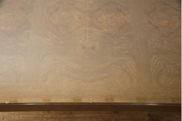 中古　美品　カリモク家具(karimoku)　domani(ドマーニ)　Morganton(モーガントン)　直線のシルエットが印象的なライトコニャック色ダイニングテーブル(食卓)(定価約19万円)(R-052879)