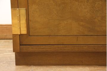 中古　カリモク家具(karimoku)　domani(ドマーニ)　Morganton(モーガントン)　ライトコニャック色のスタイリッシュなキャビネット(定価約50万円)(ガラスケース、飾り棚、陳列棚)(R-052884)